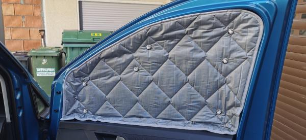 Thermomatten Dark Edition Premium VW Caddy 5 ab 11/2020 / Tourneo Connect ab 05/2022 - zum Konfigurieren